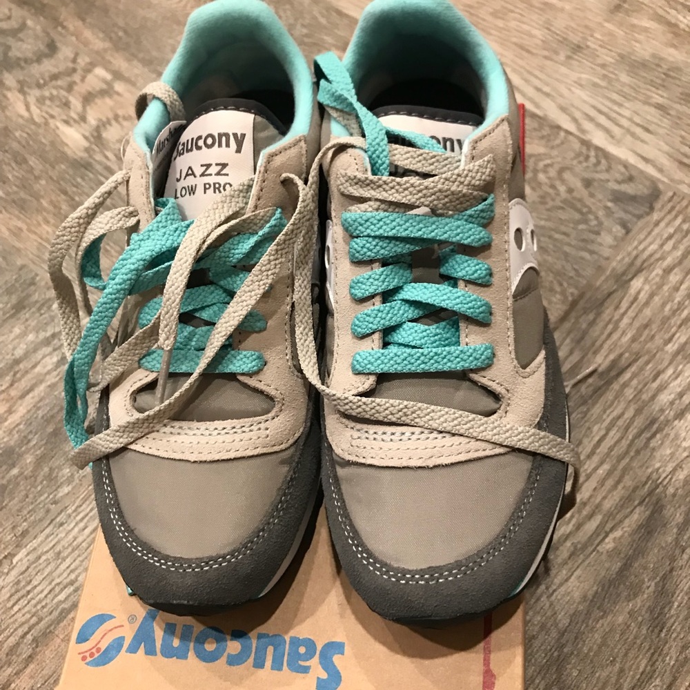 SAUCONY JAZZ LOW PRO SNEAKERS TENNIS SHOES 6.5